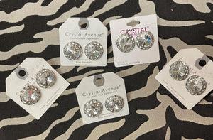 CLEAR STUDS