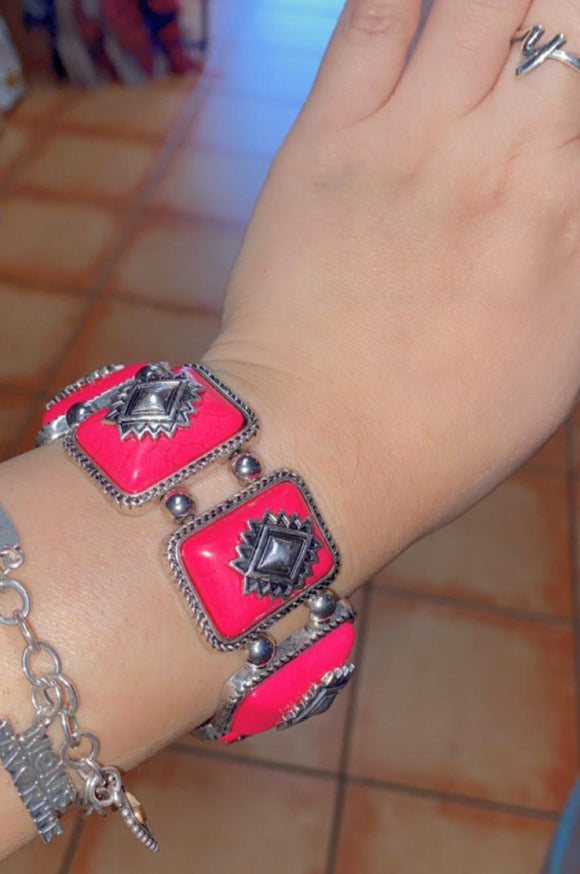 Fuchsia Burnish Bracelet