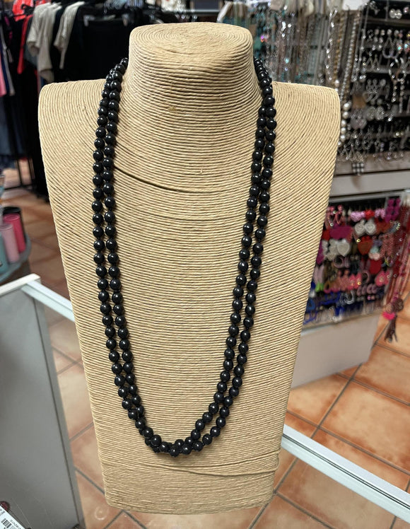 Blacked Matt Beaded Necklace