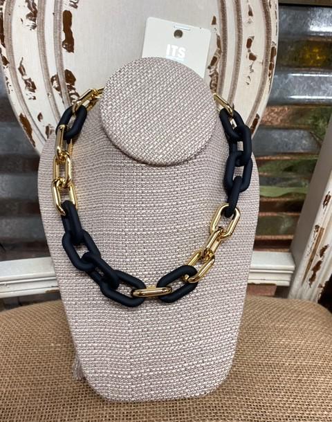 Lightweight Chained Necklace