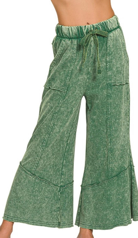 DARK GREEN FLARE HEM PANTS
