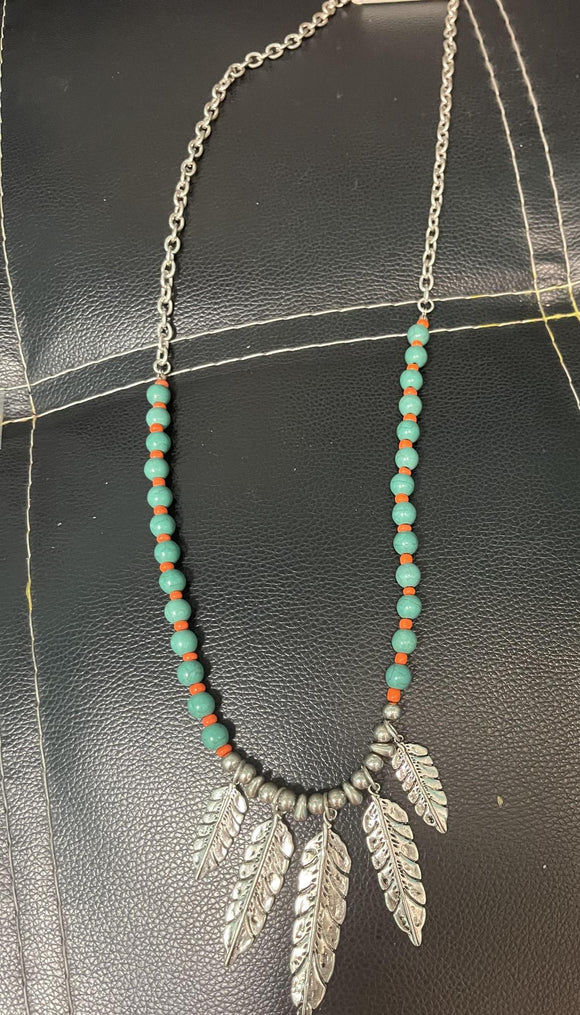 Silver feather necklace