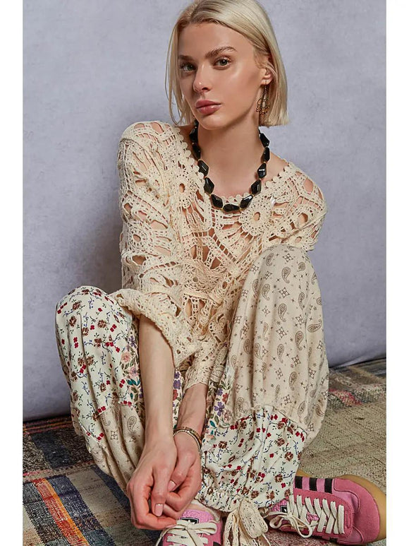 Cream Round Neck 3/4 Sleeve Crochet Cropped Top
