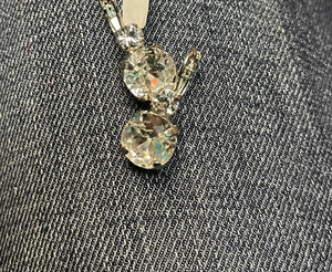 Flower power earrings