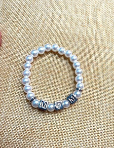 MOM PEARL BRACELET