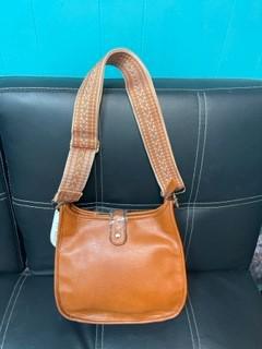 Curve Shoulder Bag