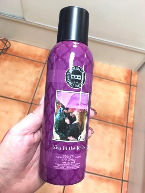 kiss in the rain room spray